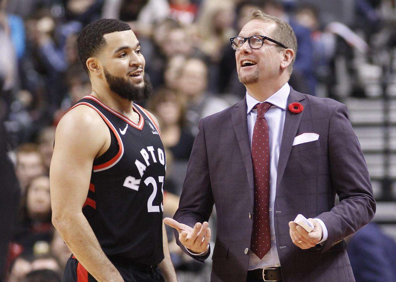 决不言败 决不言败